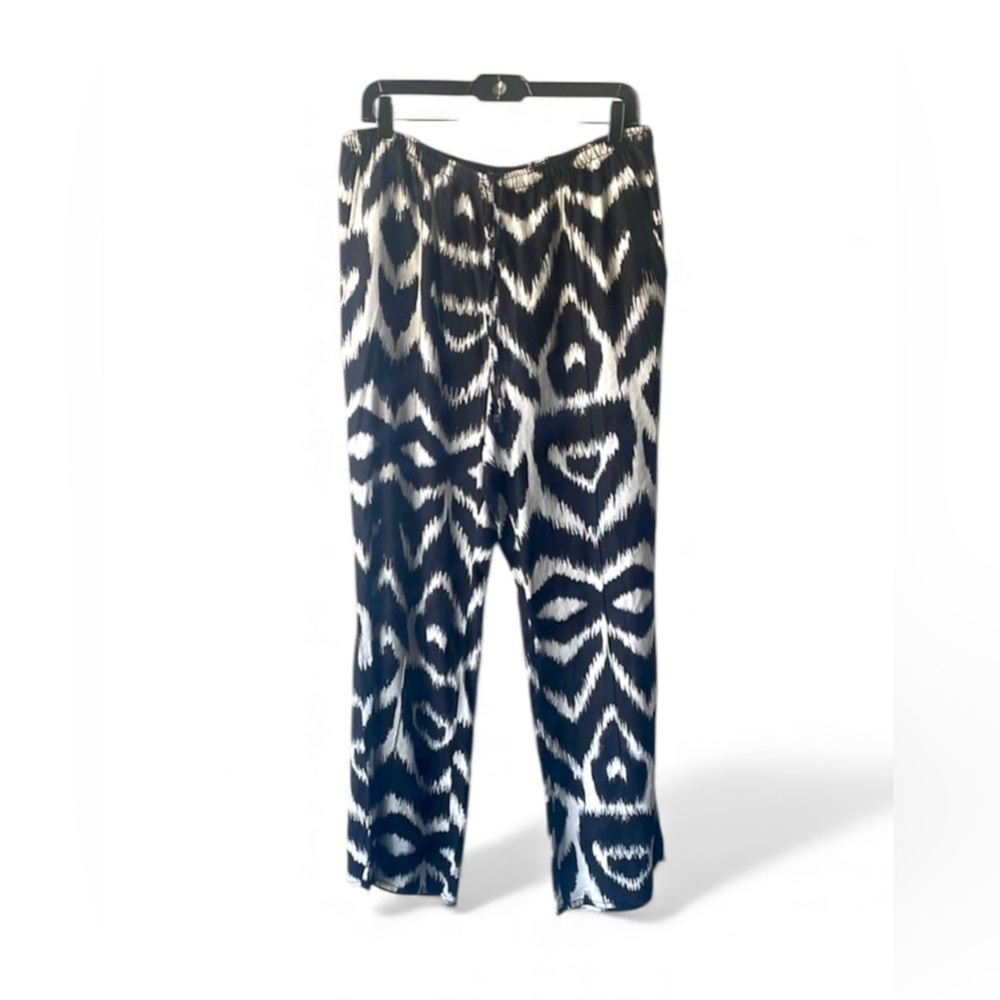 H&M Black and White Patterned Trousers